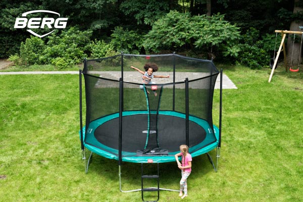 טרמפולינה ופעילות ספורטיבית