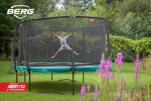 טרמפולינה מתקן כושר מהנה